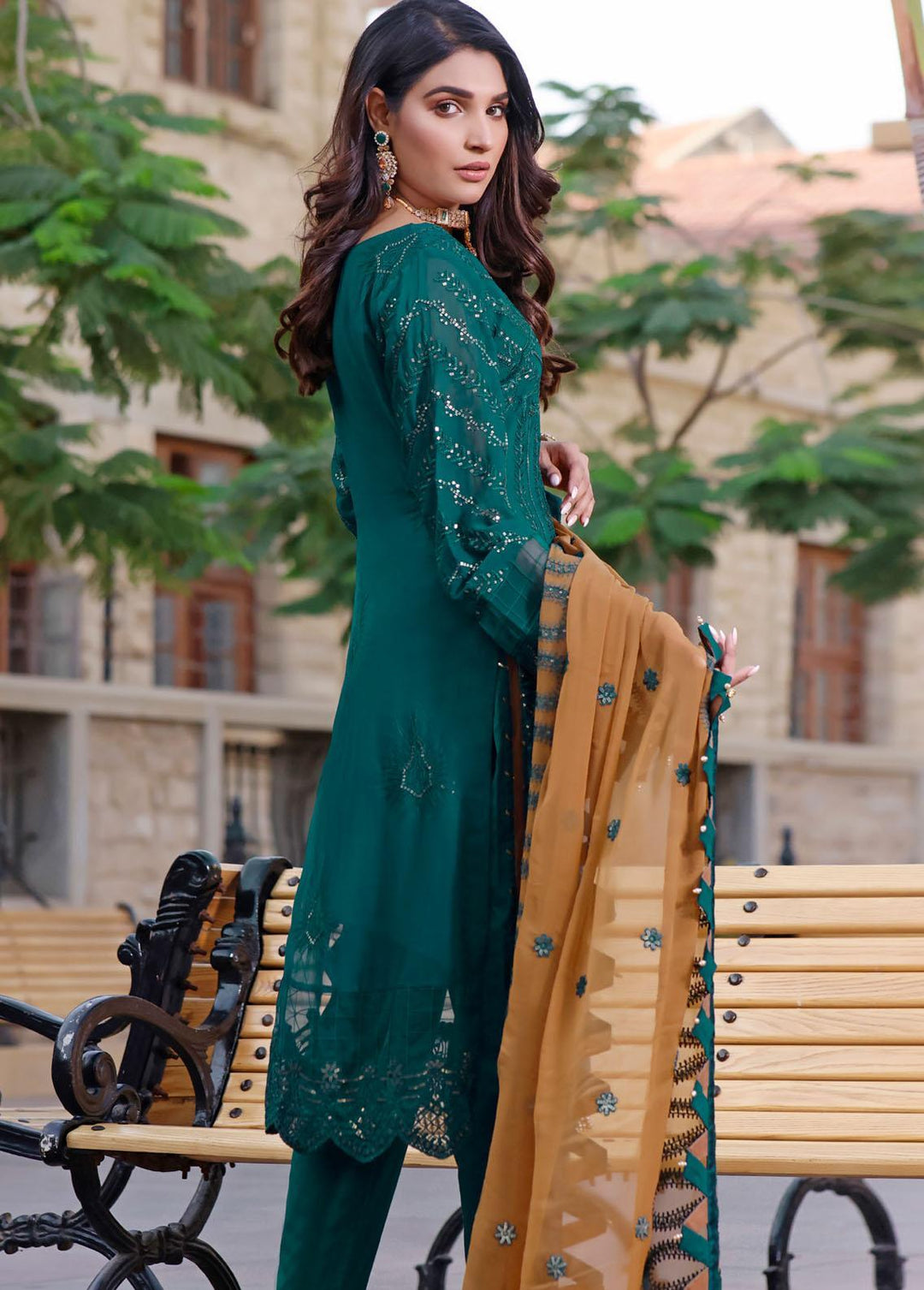 Gul-e-Mehnaaz By Hadia Eman Embroidered Chiffon Suits Unstitched 3 Piece HE22GM HEC-01 - Luxury Collection