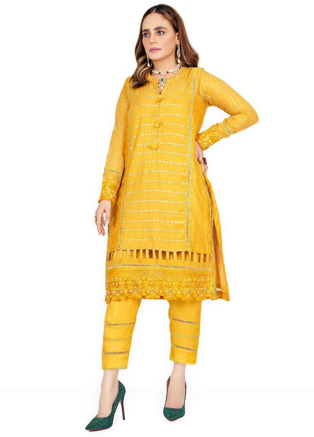 Diva Pret Luxury Pret  Cotton Net 3 Piece DV22GLN Pukhraj