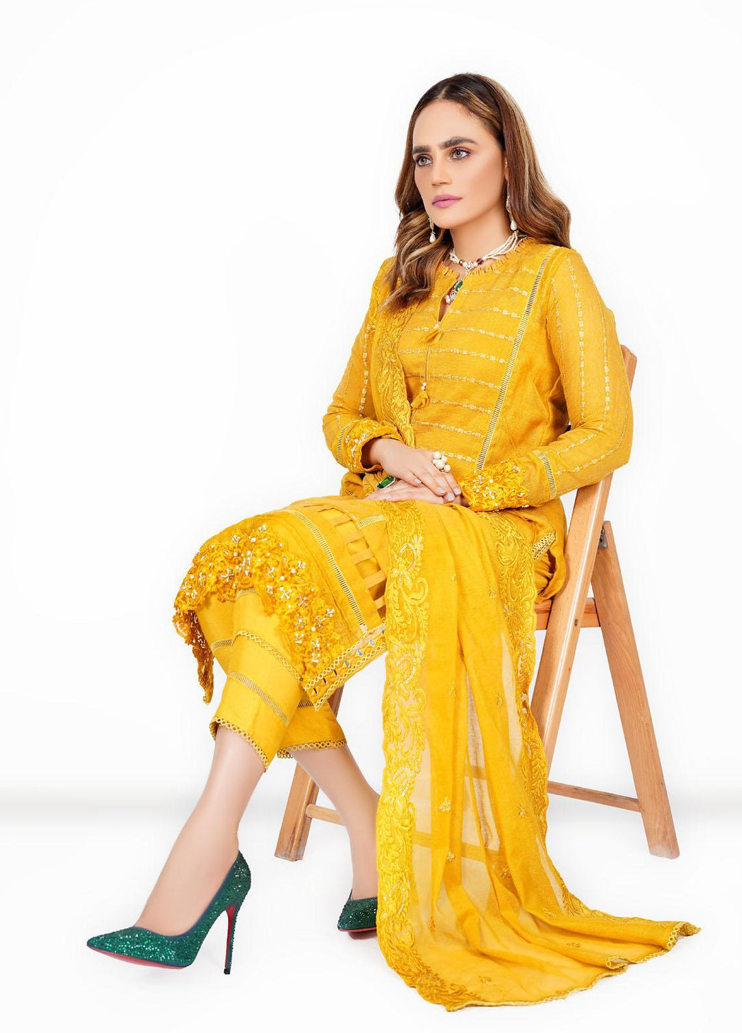Diva Pret Luxury Pret  Cotton Net 3 Piece DV22GLN Pukhraj