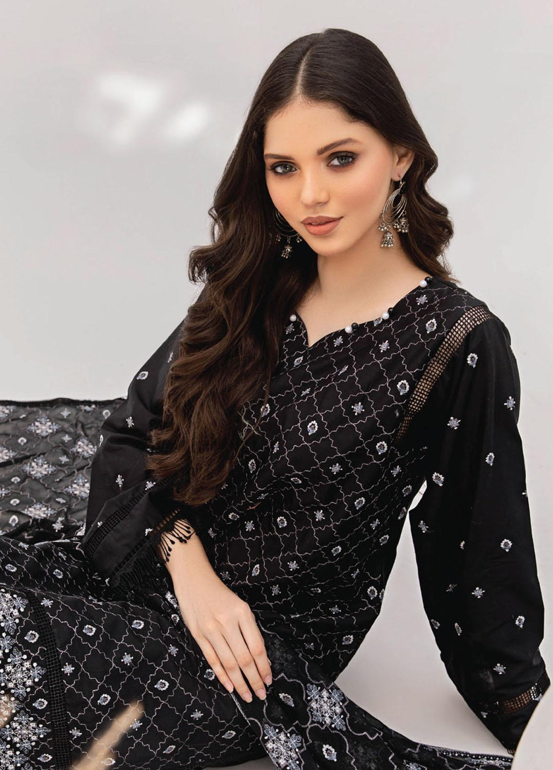 Gul-E-Noor By Aalaya Embroidered Lawn Suits Unstitched 3 Piece ALY23GN D-01 - Summer Collection