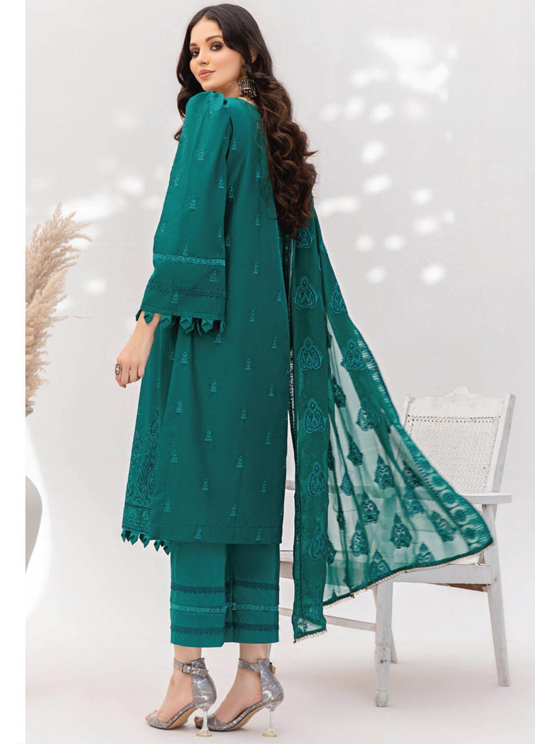 Gul-E-Noor By Aalaya Embroidered Lawn Suits Unstitched 3 Piece ALY23GN D-04 - Summer Collection