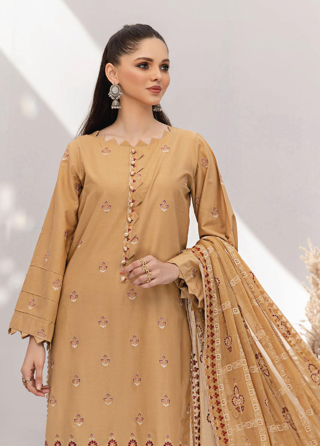 Gul-E-Noor By Aalaya Embroidered Lawn Suits Unstitched 3 Piece ALY23GN D-10 - Summer Collection