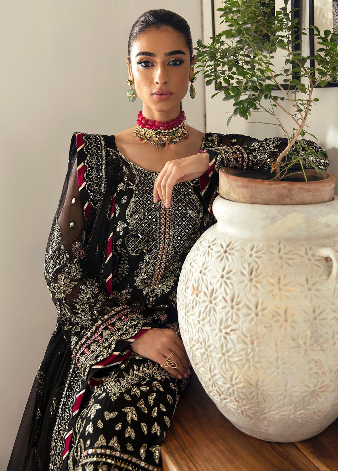 Gulaal Embroidered Chiffon Suits Unstitched 4 Piece GL23ELC GL-EC-23V1-06 NOIR - Luxury Collection