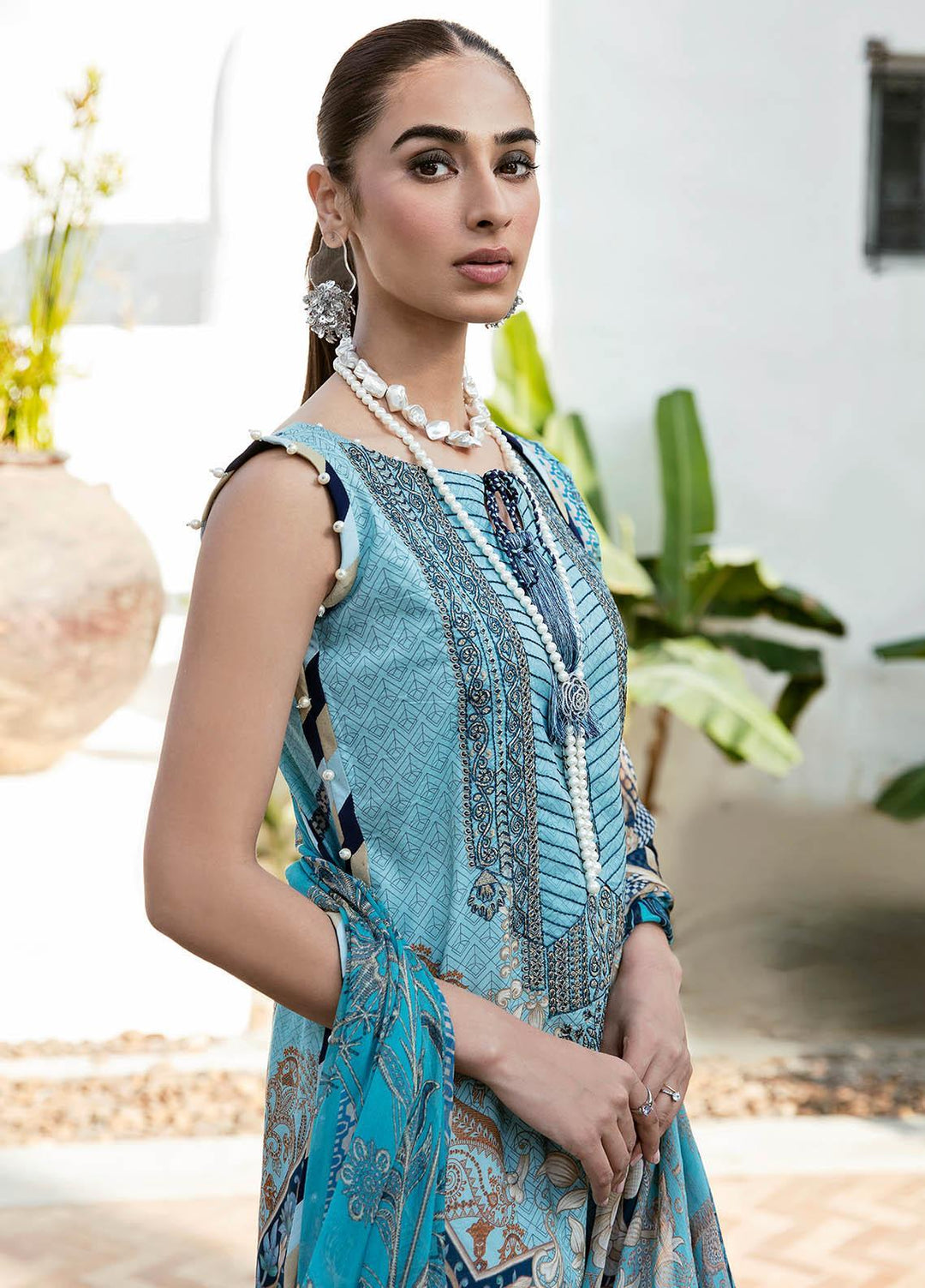 Gulaal Embroidered Lawn Suits Unstitched 3 Piece GL23L 03 Sasha - Summer Collection