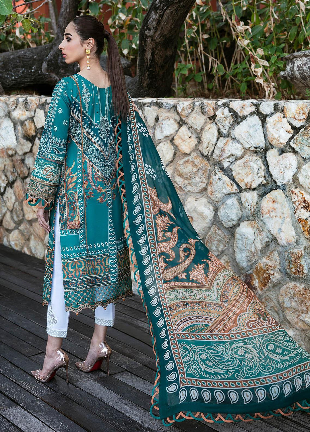 Gulaal Embroidered Lawn Suits Unstitched 3 Piece GL23L 07 Neena - Summer Collection