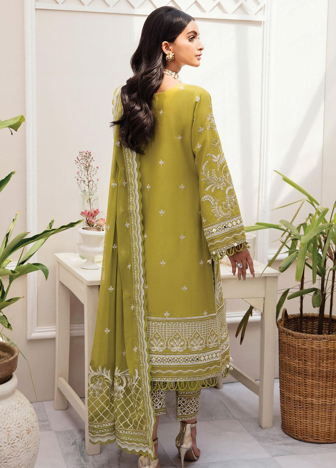 Gulaal Embroidered Lawn Suits Unstitched 3 Piece GL23LL-V2 D-08 Aafaq - Luxury Collection