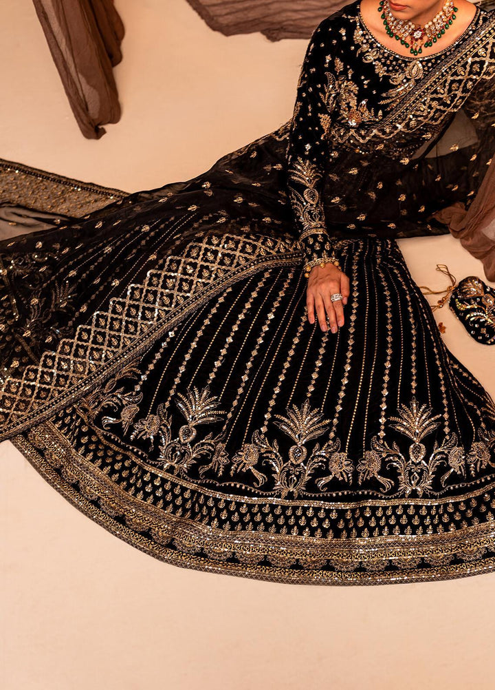 Gulaal Embroidered Velvet Suits Unstitched 3 Piece GL22V 05 NAMAR - Luxury Collection