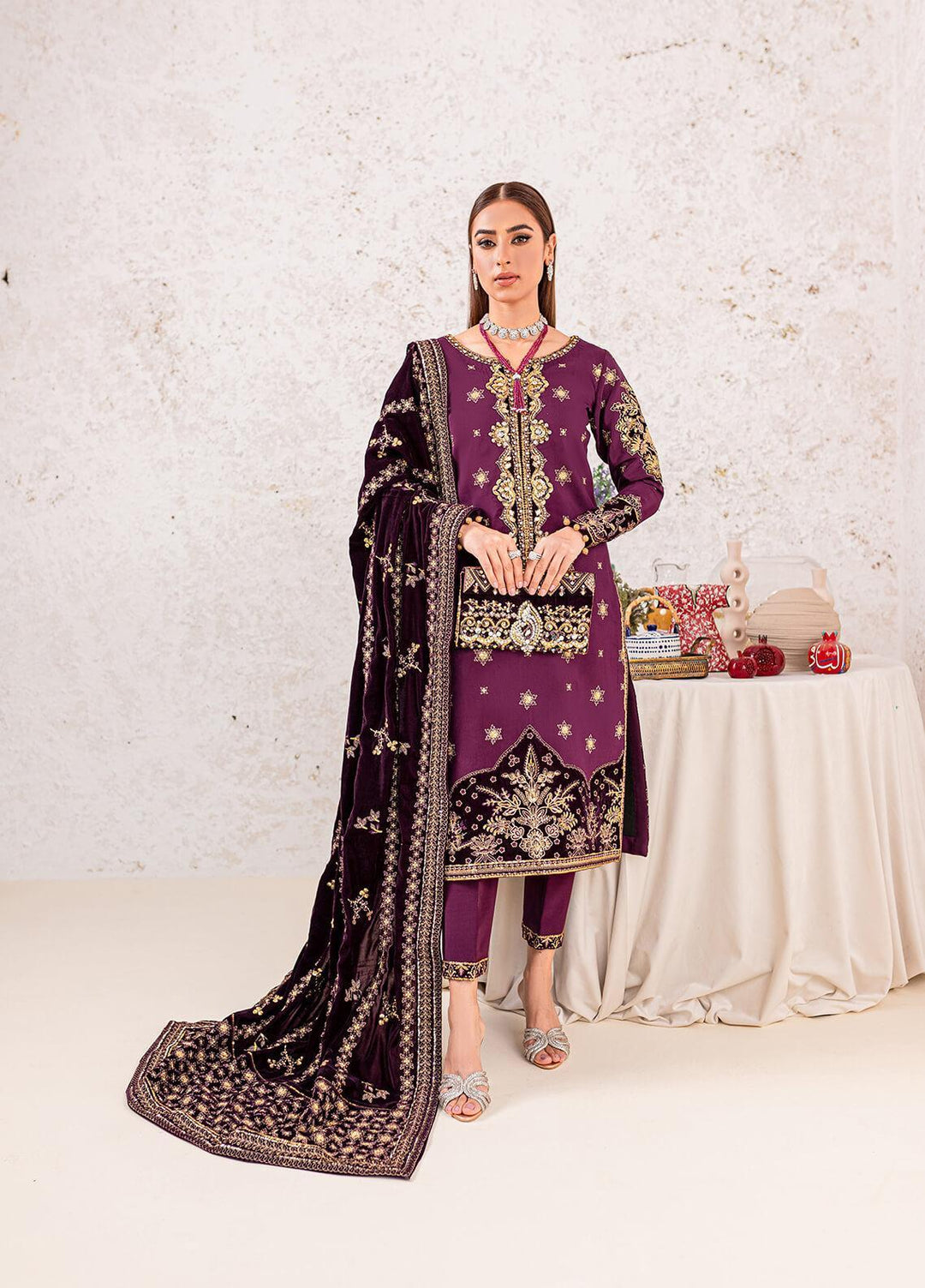 Gulaal Embroidered Velvet Suits Unstitched 3 Piece GL22V 06 VEENA - Luxury Collection