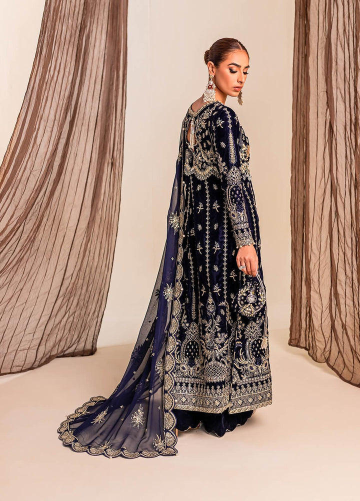 Gulaal Embroidered Velvet Suits Unstitched 3 Piece GL22V 08 AYLIN - Luxury Collection
