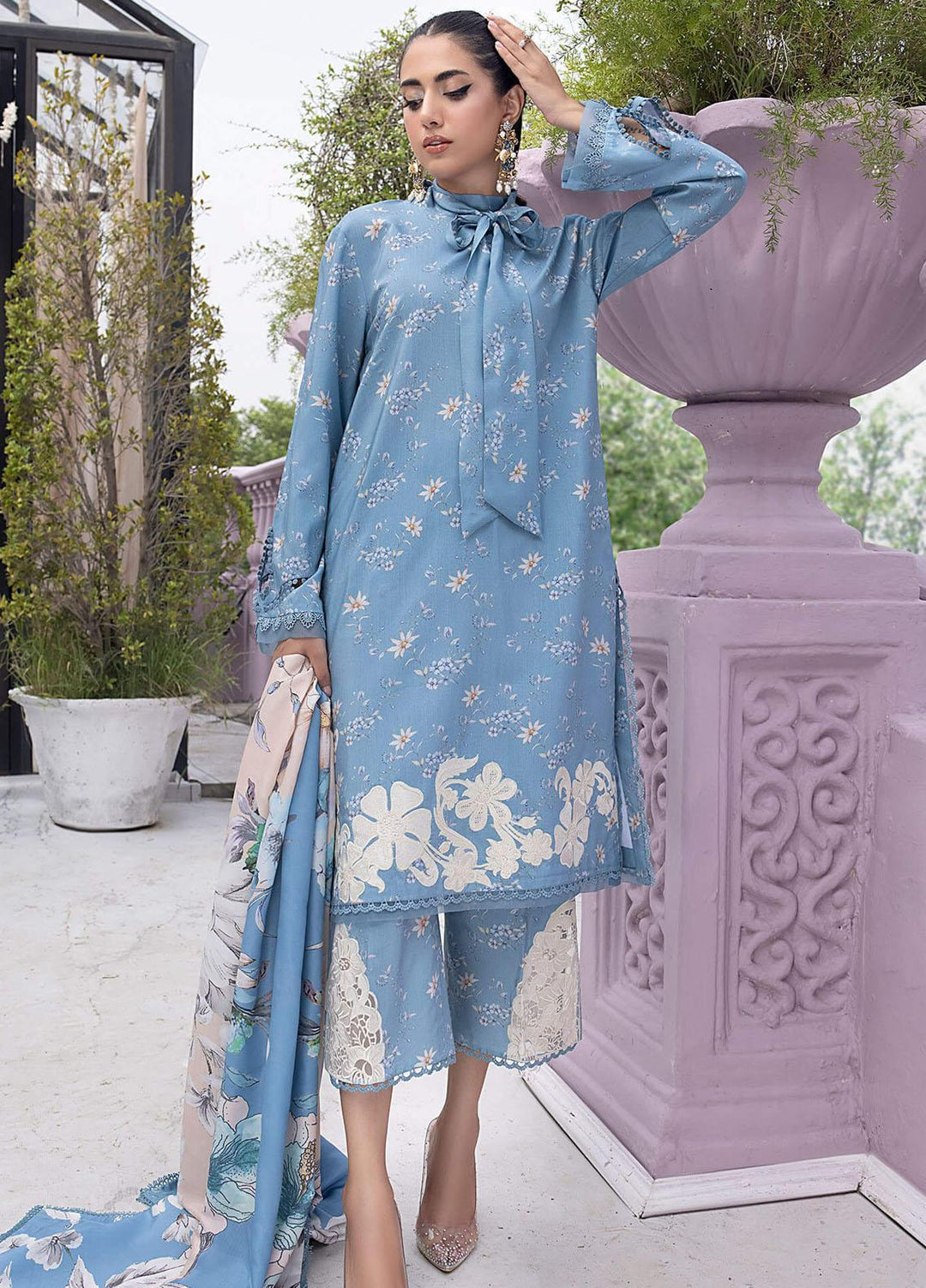 Gulbagh By Asifa & Nabeel Embroidered Linen Suits Unstitched 3 Piece AN23GB GBW-06 Farasha - Winter Collection