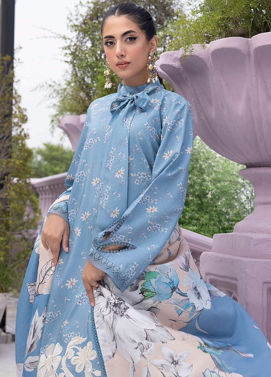 Gulbagh By Asifa & Nabeel Embroidered Linen Suits Unstitched 3 Piece AN23GB GBW-06 Farasha - Winter Collection