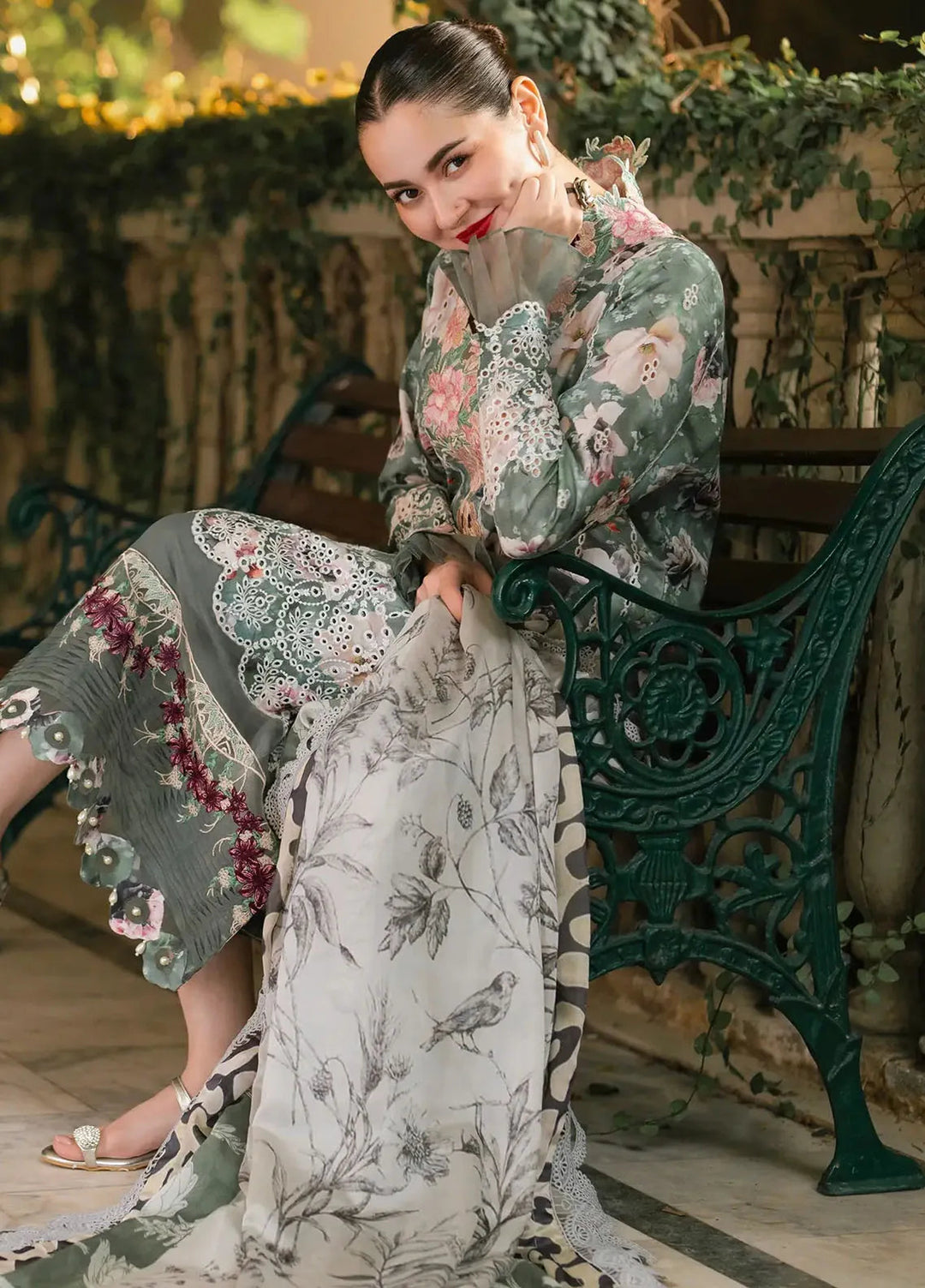 Gulkari by Asifa and Nabeel Chikankari Lawn Suit Unstitched 3 Piece AN25G GKL-06 Arabella - Summer Collection