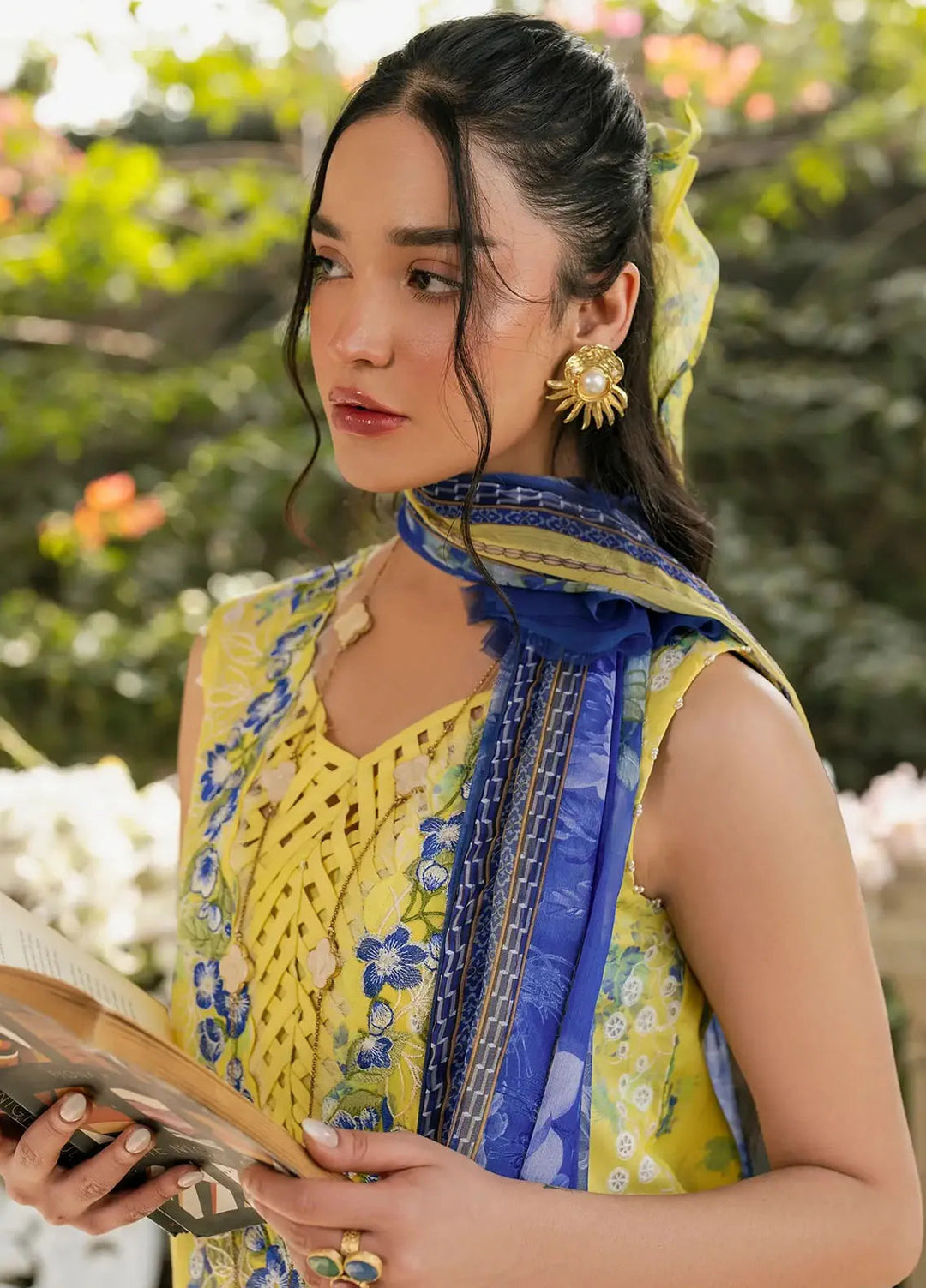 Gulkari by Asifa and Nabeel Chikankari Lawn Suit Unstitched 3 Piece AN25G GKL-15 Sunlit Breeze - Summer Collection