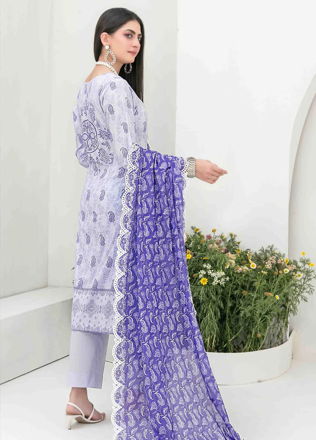 Gulposh by Tawakkal Fabric Embroidered Lawn Suit Unstitched 3 Piece TWF24G D-2511 - Summer Collection