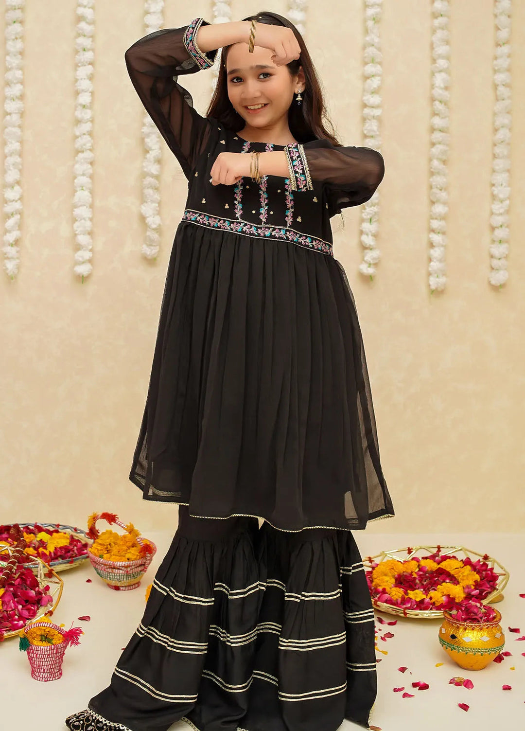 Gulzar by Modest Pret Chiffon 3 Piece Suit 8905 Black