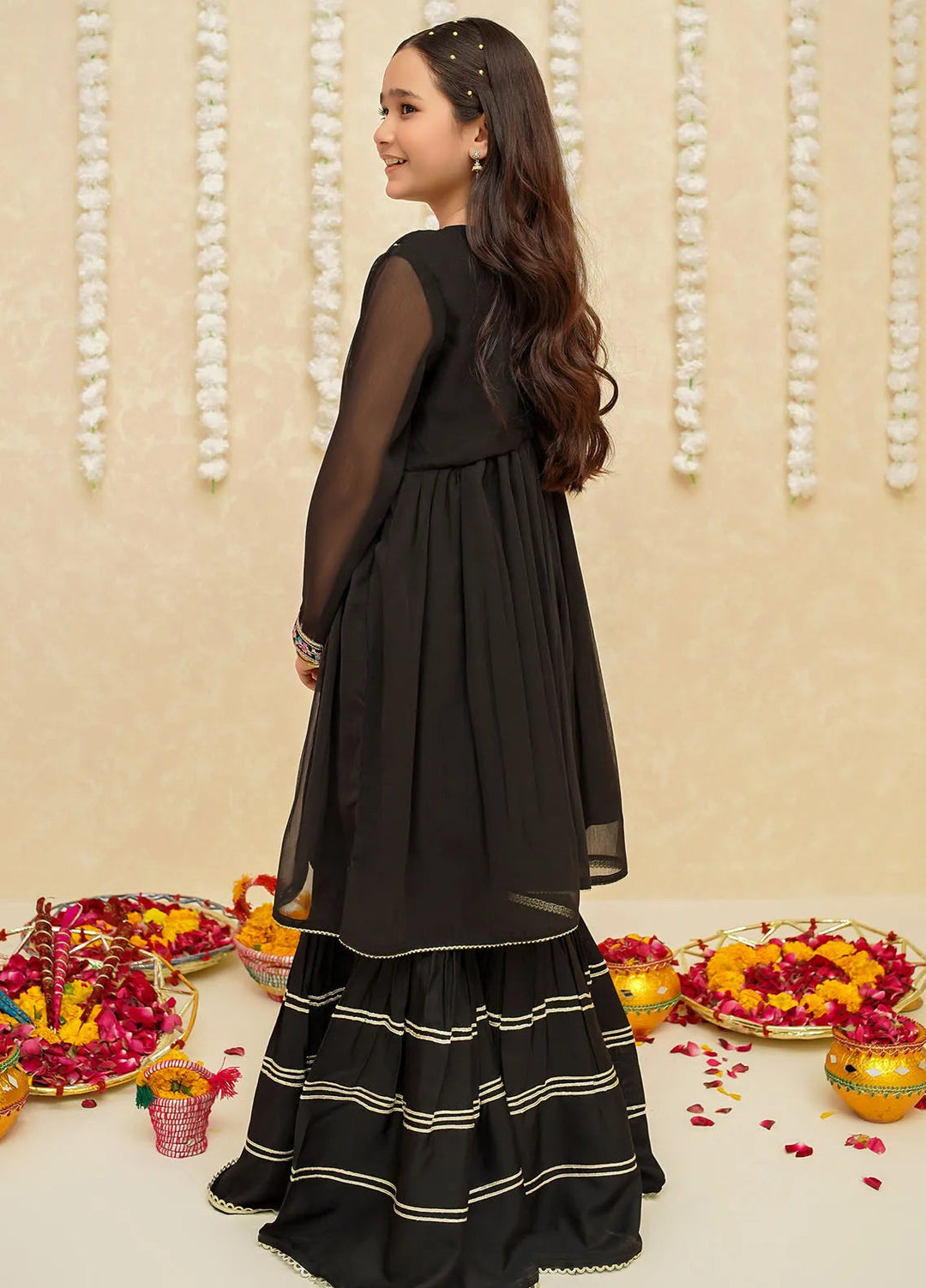 Gulzar by Modest Pret Chiffon 3 Piece Suit 8905 Black