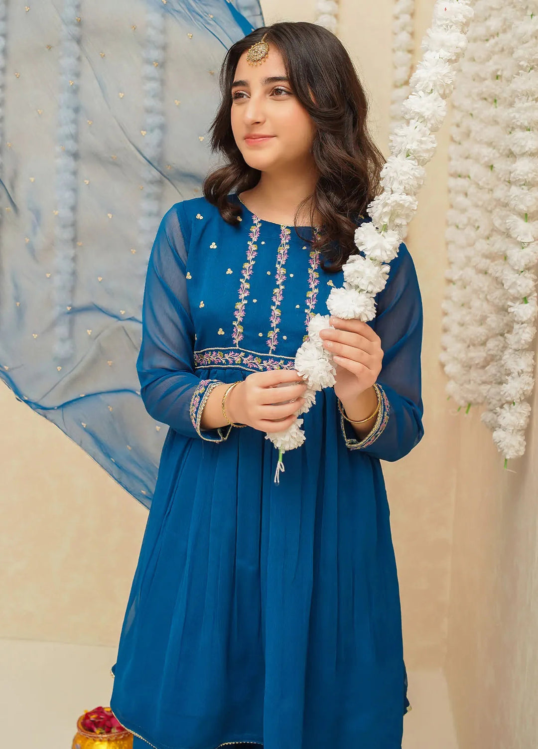 Gulzar by Modest Pret Chiffon 3 Piece Suit 8905 Blue