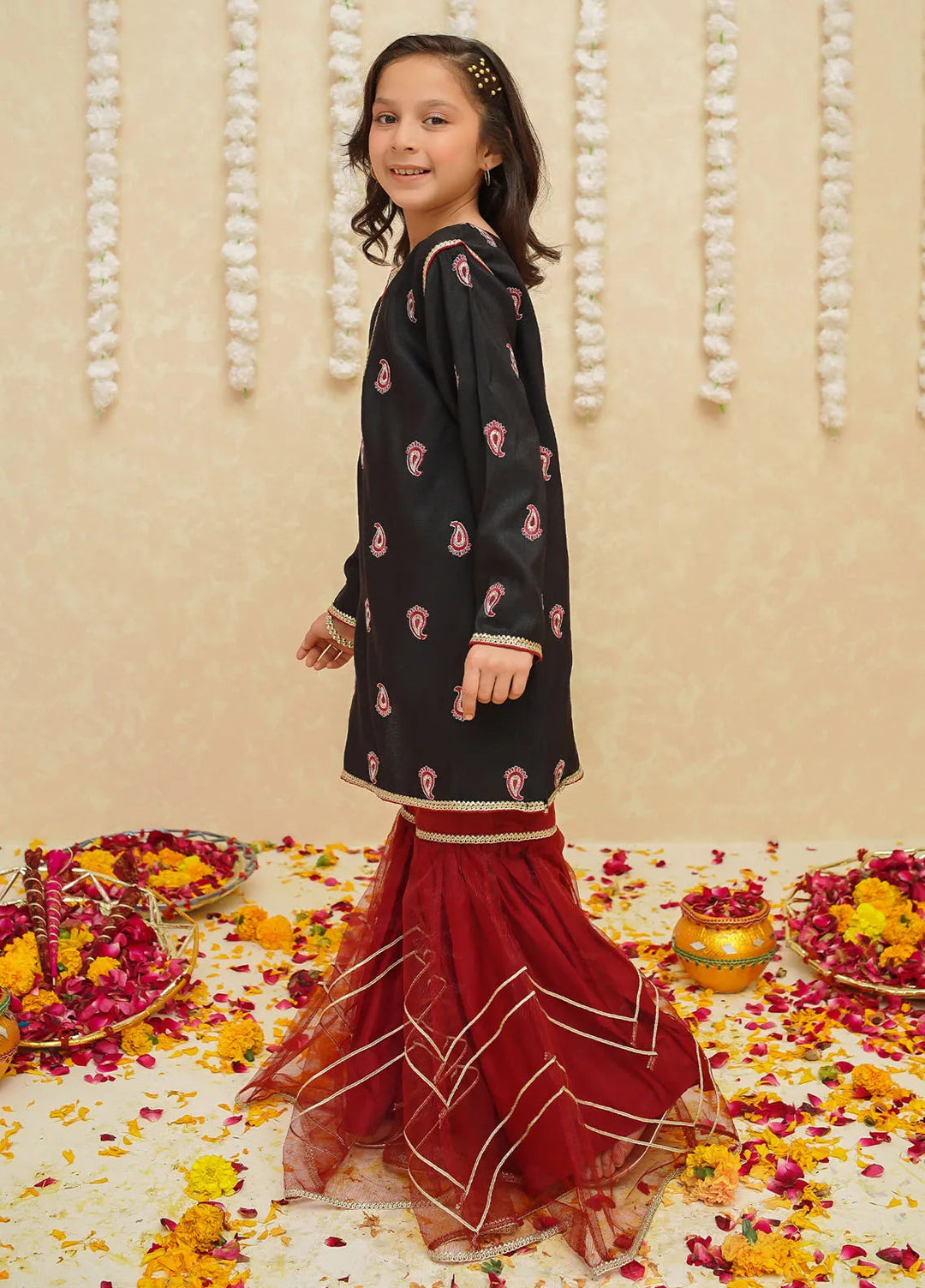 Gulzar by Modest Pret Rawsilk 3 Piece Suit 8885 Black