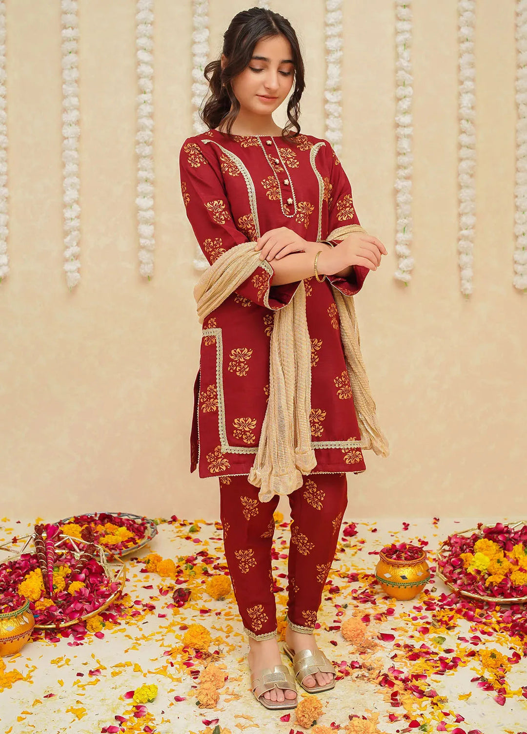Gulzar by Modest Pret Rawsilk 3 Piece Suit 8935 Maroon