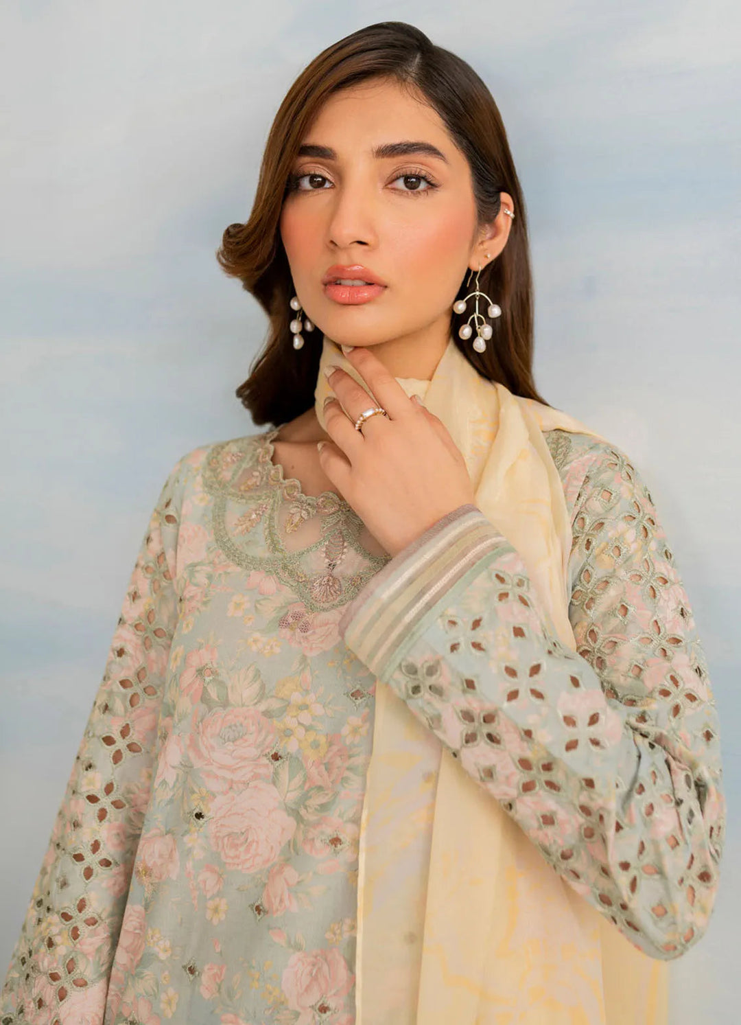 Guzel by Iznik Embroidered Lawn Suit Unstitched 3 Piece IZ24G IGL-06 - Summer Collection