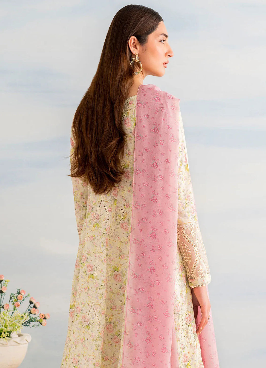Guzel by Iznik Embroidered Lawn Suit Unstitched 3 Piece IZ24G IGL-07 - Summer Collection