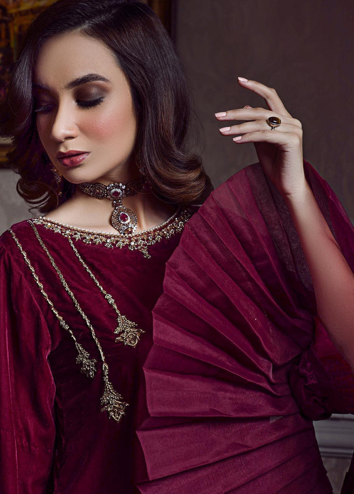 Mehak Yaqoob Pret Luxury Velvet 3 piece MY21G Orla