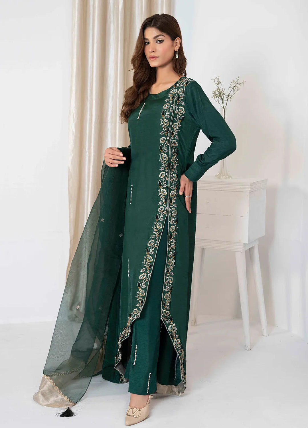 Hadia Batool Pret Embroidered Raw Silk 3 Piece Suit Aria