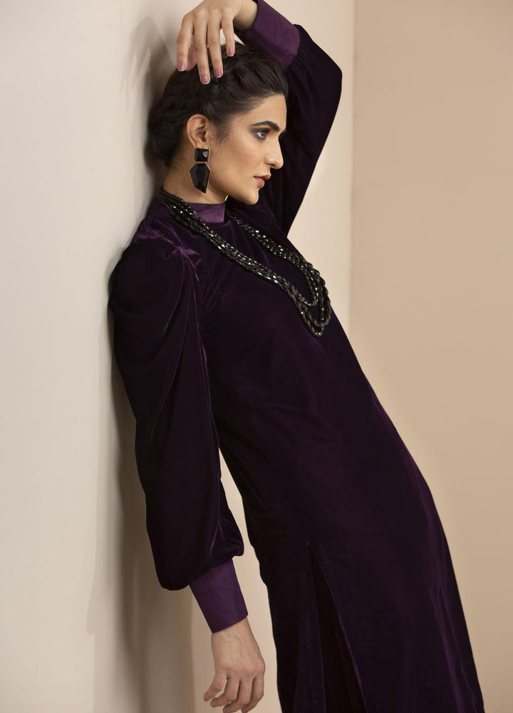 Hana Luxury Pret Embroidered Velvet 2 Piece Dress Mozart