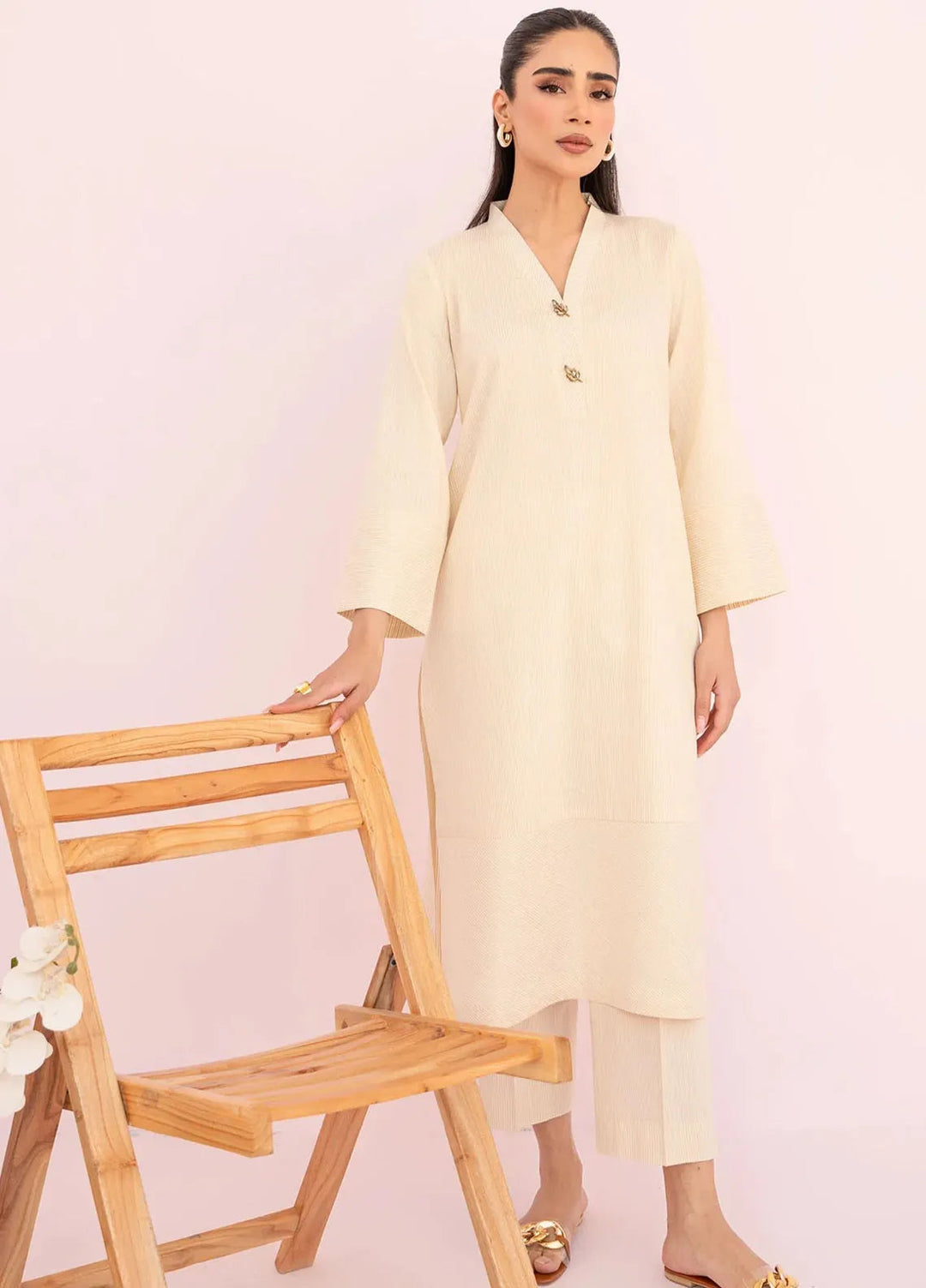Hana Pret Embroidered Lawn 2 Piece Suit Cornsilk