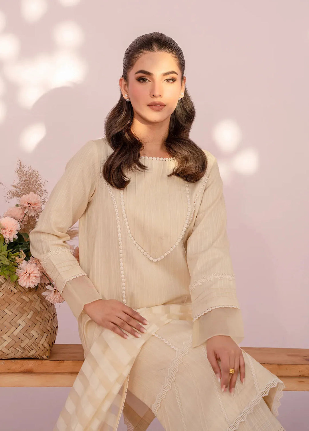 Hana Pret Embroidered Lawn 3 Piece Suit Pecan