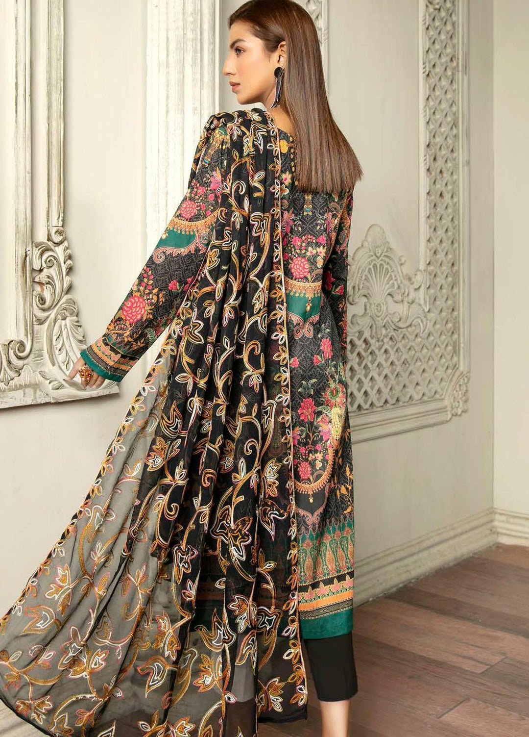 Hania by Zebaish Embroidered Lawn Suits Unstitched 3 Piece ZSH21HN D-04 - Summer Collection