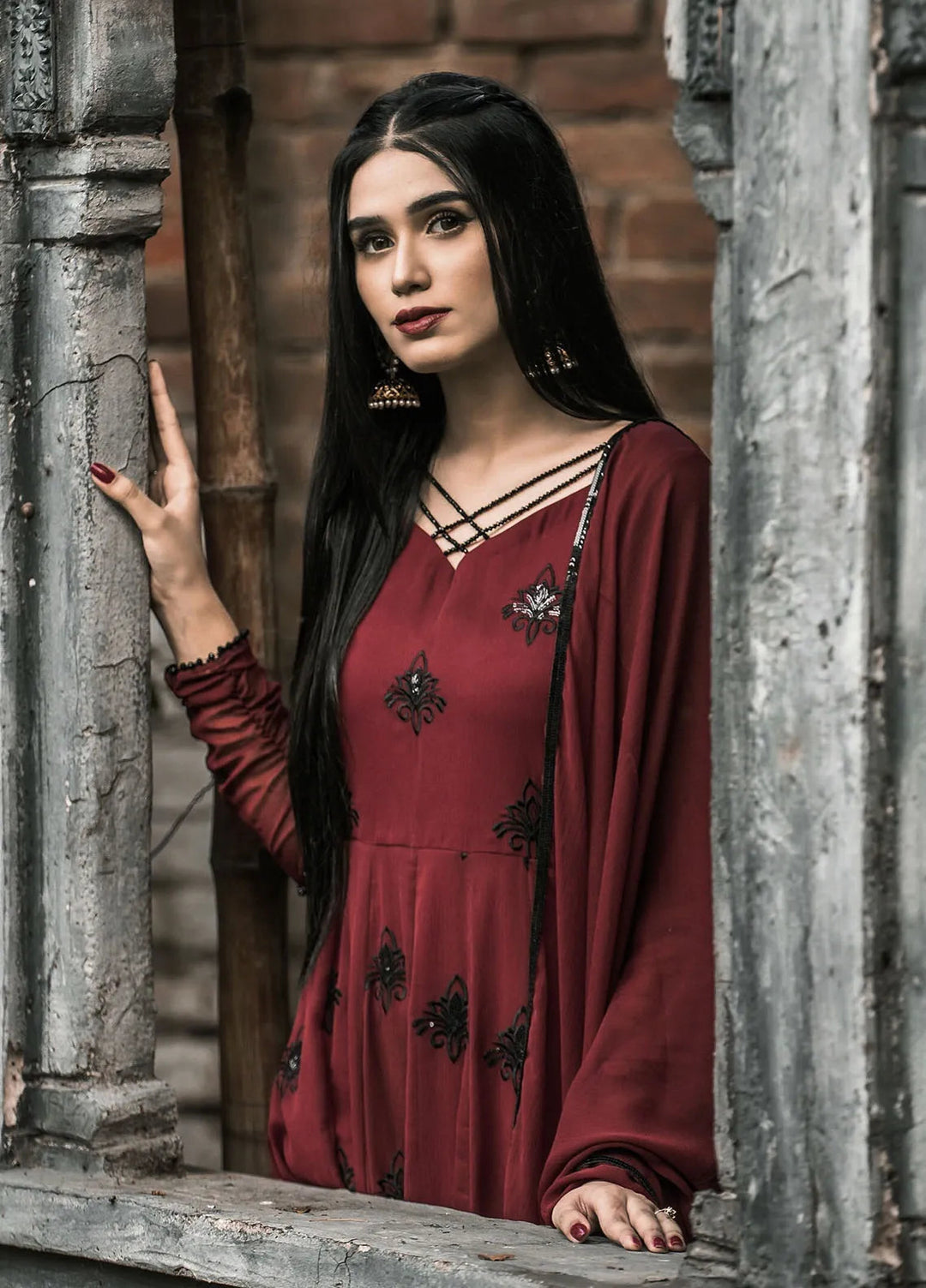 Hanim Pret Embroidered Chiffon 2 Piece Suit Dastaan