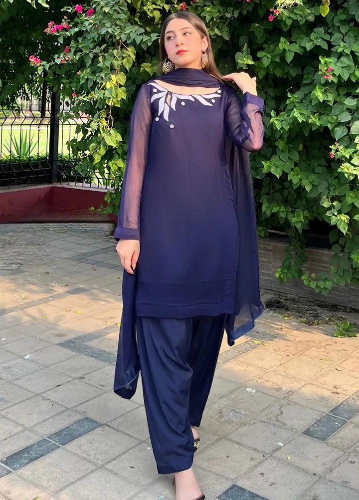 Hanim Pret Embroidered Chiffon 3 Piece Suit Heer