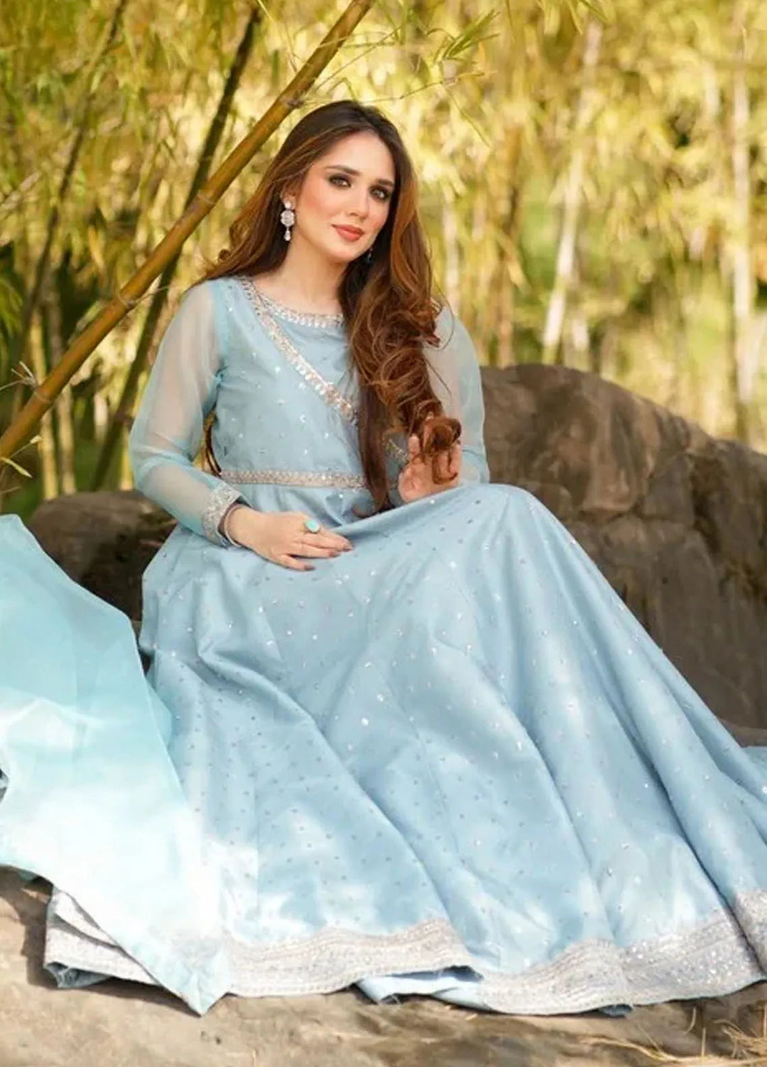 Hanim Pret Embroidered Raw Silk 2 Piece Suit Tehzeeb