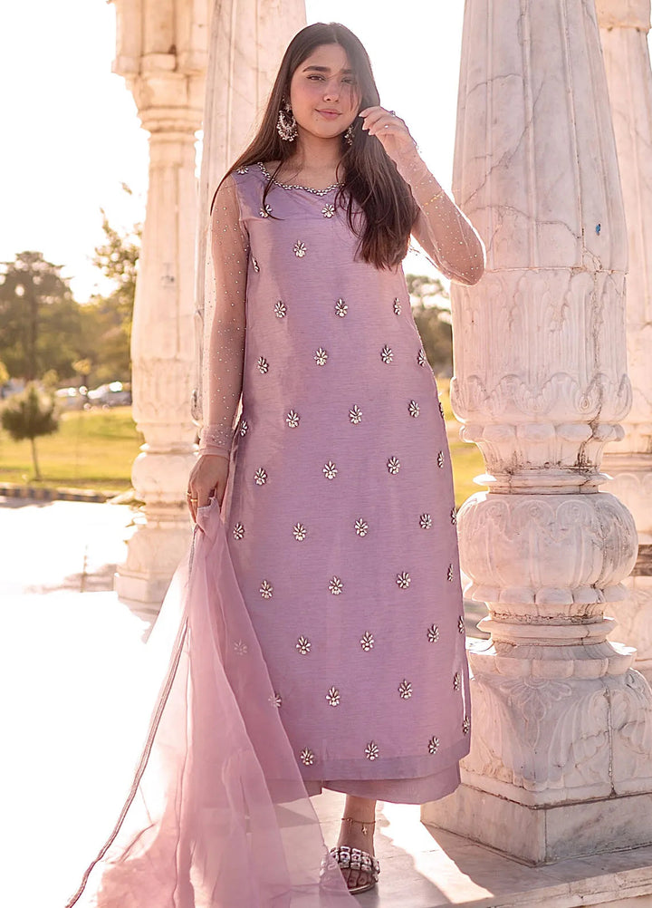 Hanim Pret Embroidered Raw Silk 3 Piece Suit Arzu