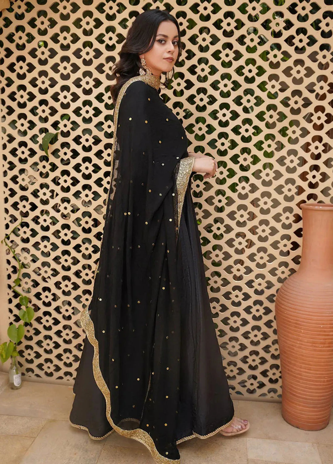 Haniya Mahnoor Pret Embroidered Korean Silk 3 Piece Black Sea