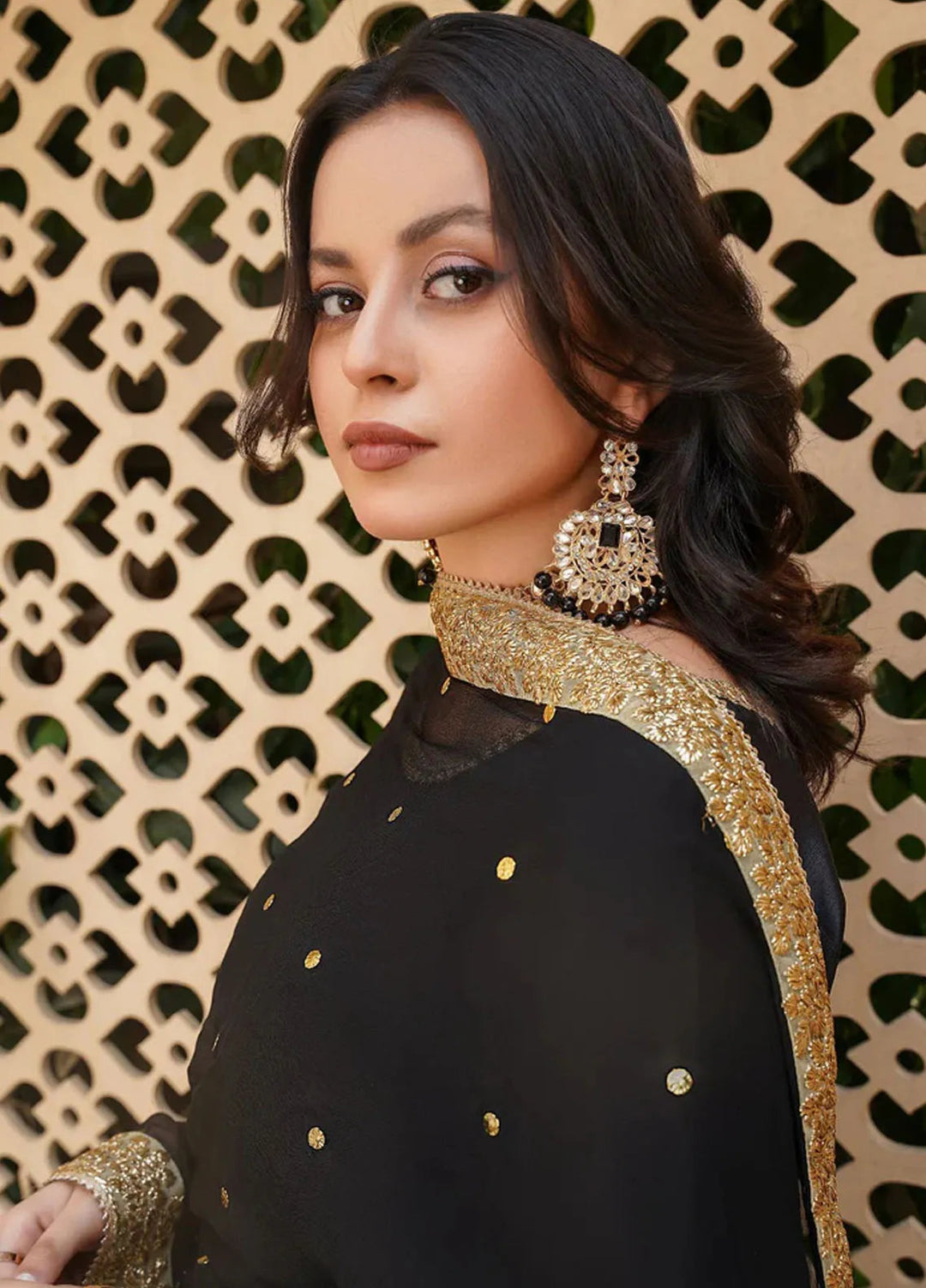 Haniya Mahnoor Pret Embroidered Korean Silk 3 Piece Black Sea