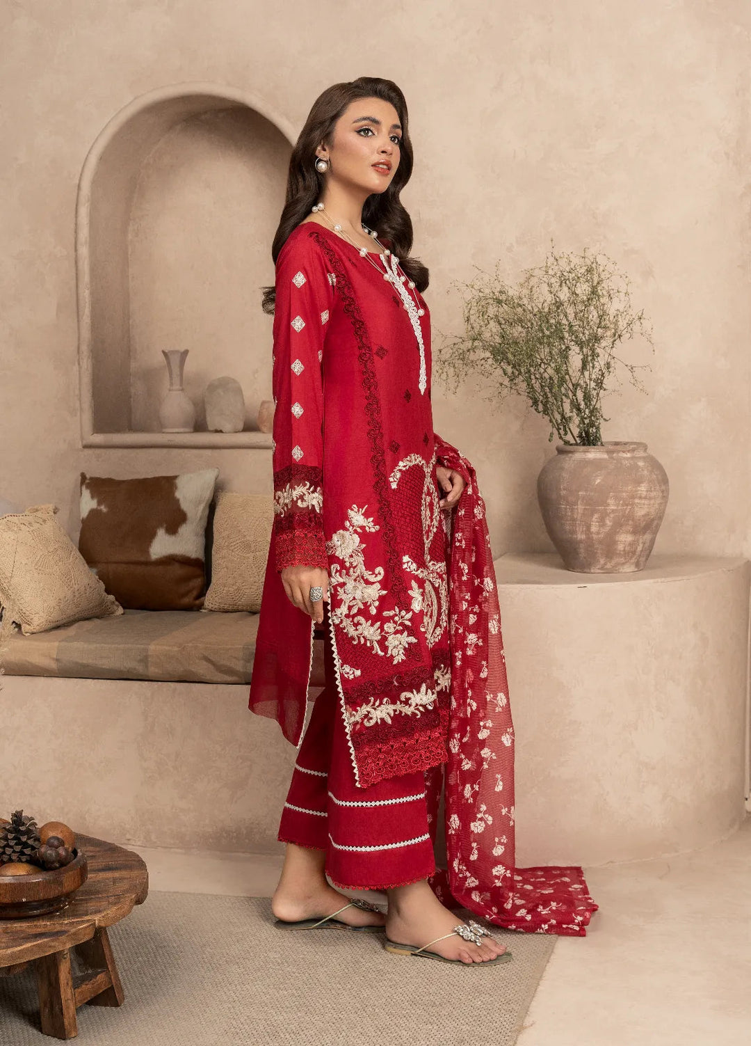 Haniya Mahnoor Pret Embroidered Lawn 3 Piece Suit Scarlet