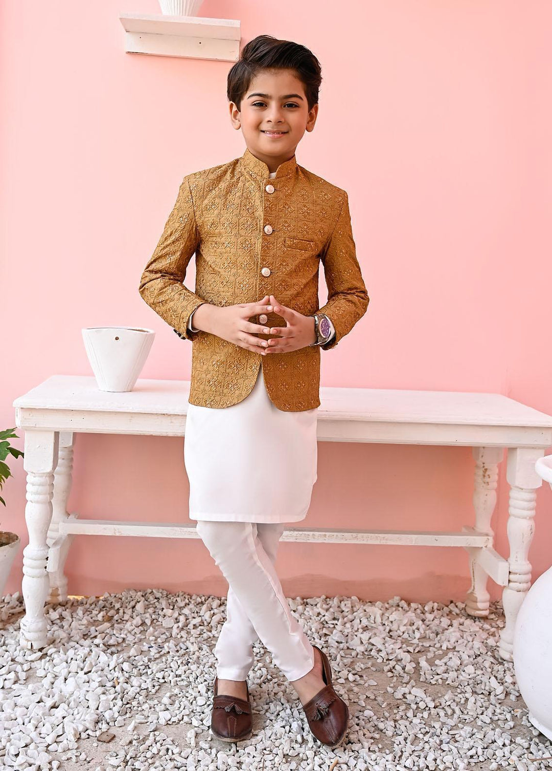 Hassan Jee  Formal Prince Coat for Boys -  Golden Prince Coat - P16