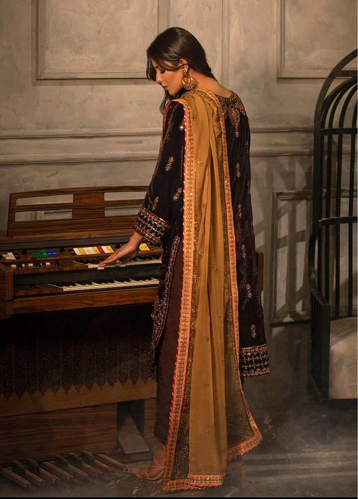 Heer By Noorma Kaamal Embroidered Velvet Suits Unstitched 3 Piece NK22H NK-V-03 - Luxury Collection