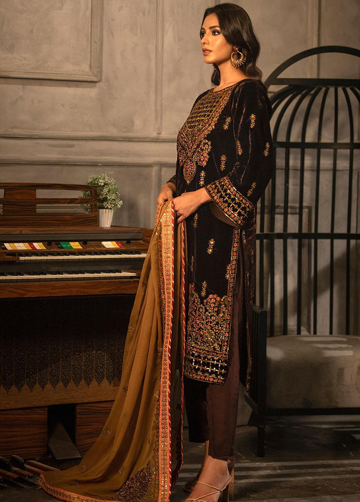 Heer By Noorma Kaamal Embroidered Velvet Suits Unstitched 3 Piece NK22H NK-V-03 - Luxury Collection