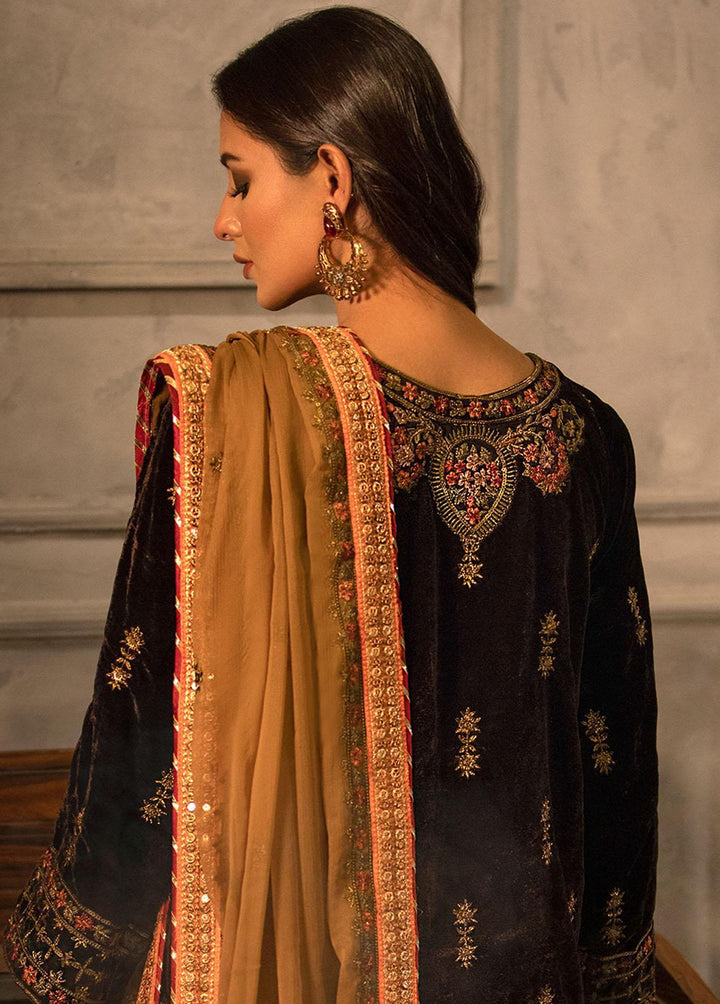 Heer By Noorma Kaamal Embroidered Velvet Suits Unstitched 3 Piece NK22H NK-V-03 - Luxury Collection
