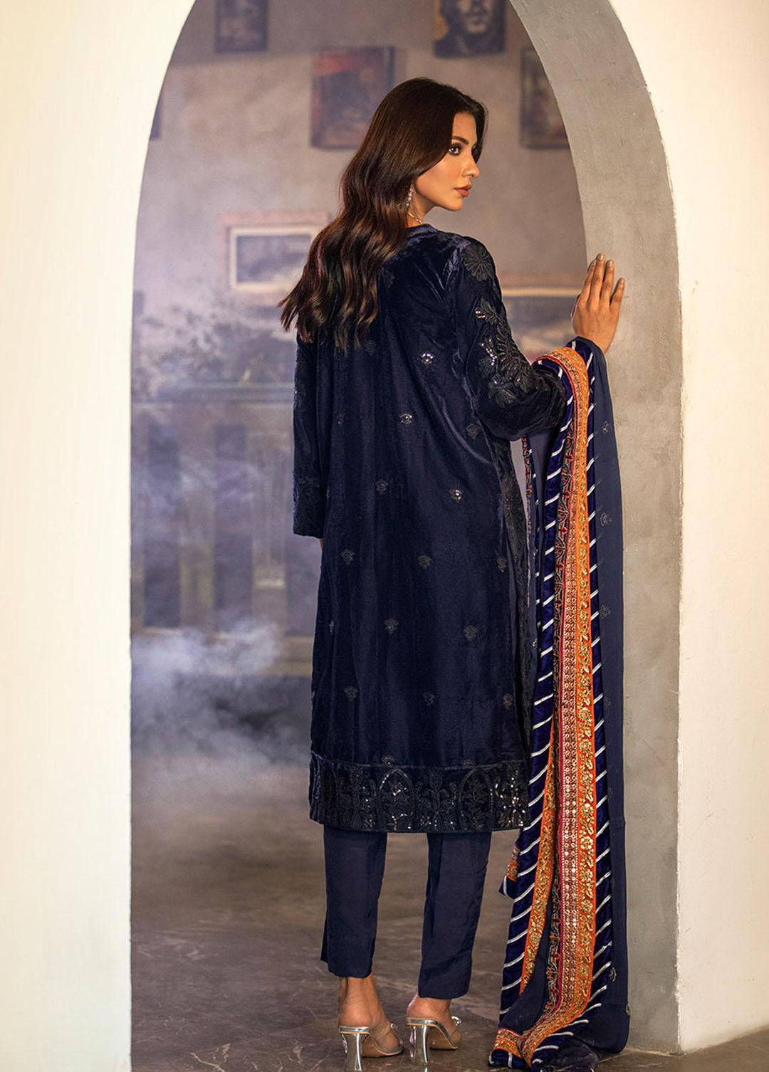 Heer By Noorma Kaamal Embroidered Velvet Suits Unstitched 3 Piece NK22H NK-V-06 - Luxury Collection