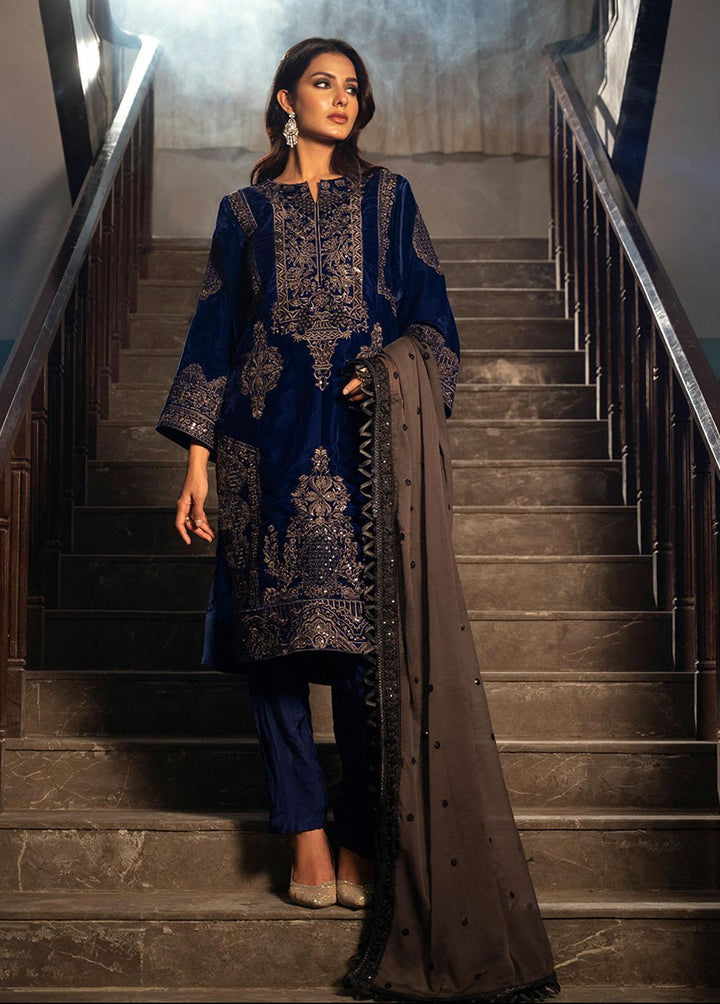 Heer By Noorma Kaamal Embroidered Velvet Suits Unstitched 3 Piece NK22H NK-V-07 - Luxury Collection
