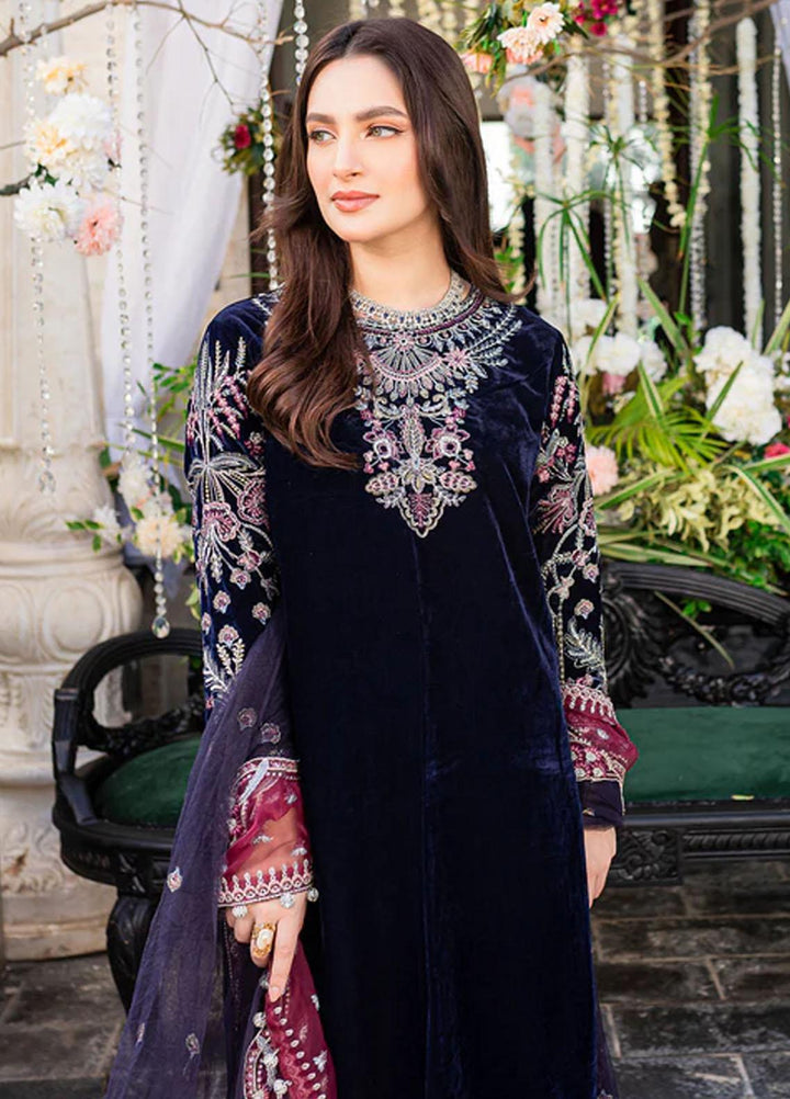 Heeriye By Izel Embroidered Velvet Suits Unstitched 3 Piece IZL23HR HF-1065 Reshma - Festive Collection