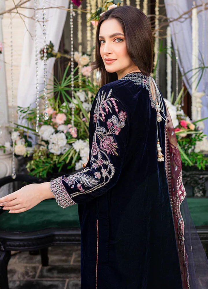 Heeriye By Izel Embroidered Velvet Suits Unstitched 3 Piece IZL23HR HF-1065 Reshma - Festive Collection