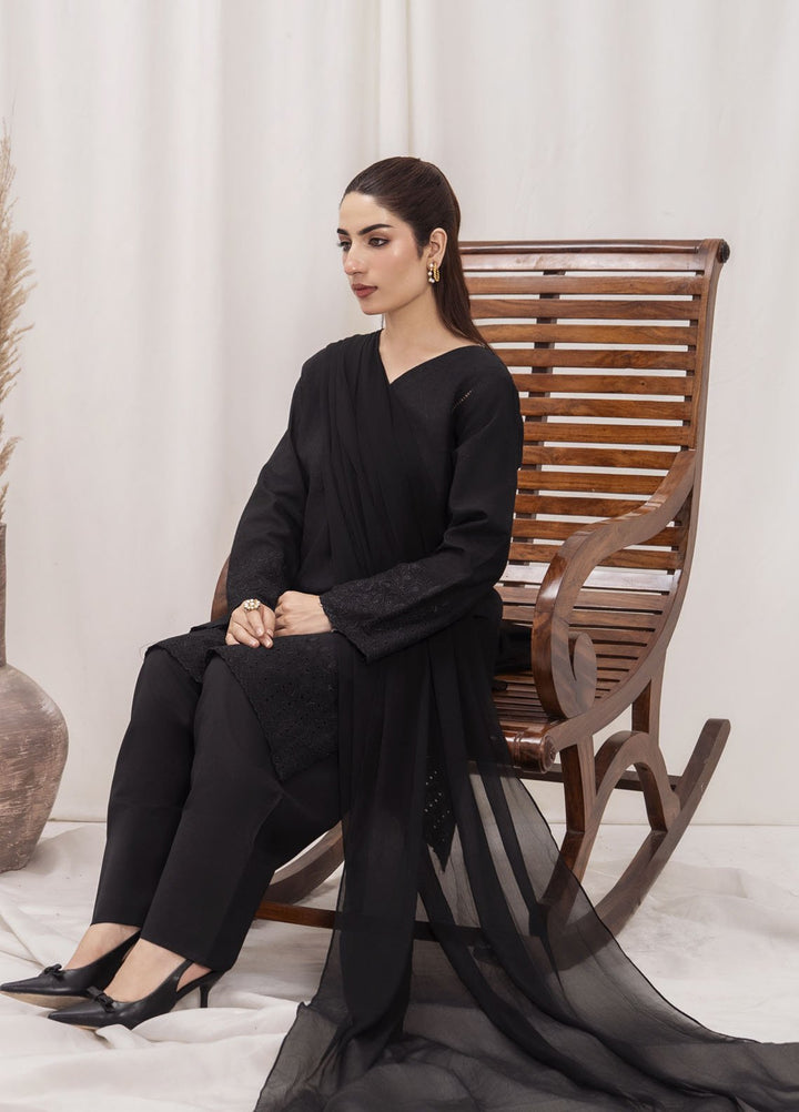 HEM Pret Embroidered Lawn 3 Piece Suit Black Forest