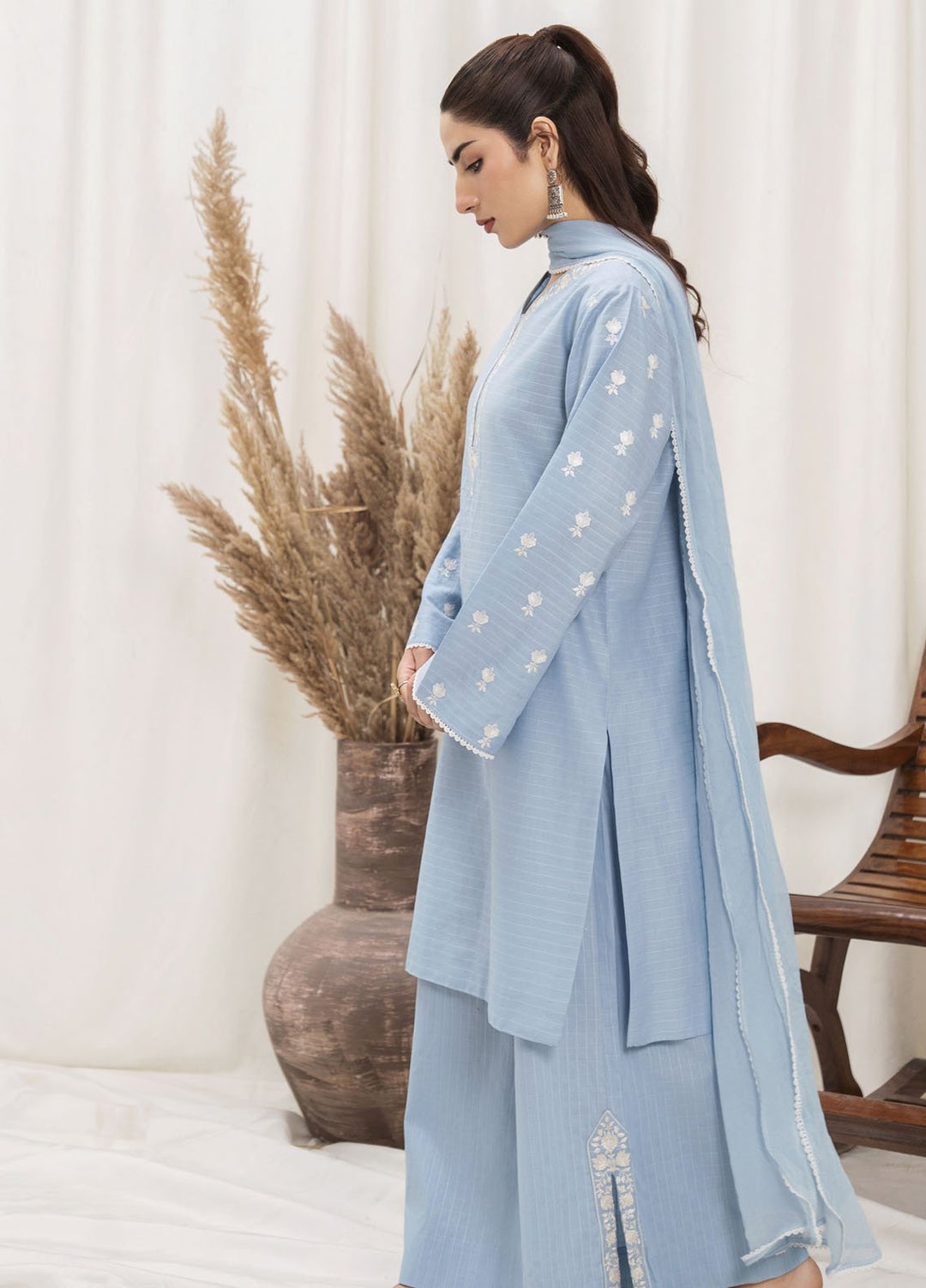 HEM Pret Embroidered Lawn 3 Piece Suit Blue Band