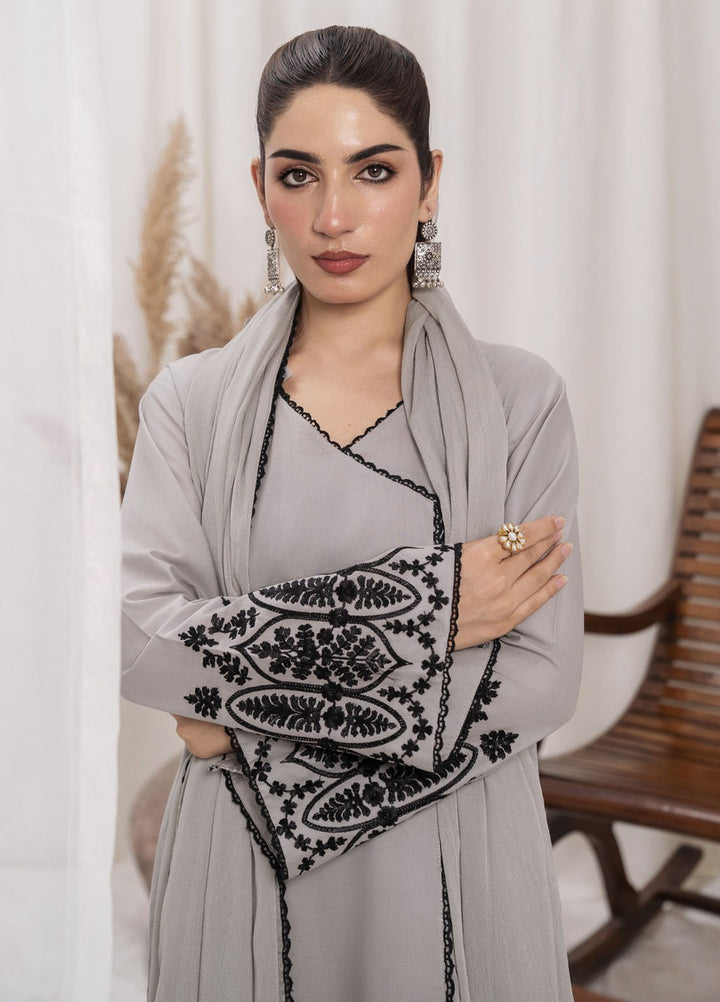 HEM Pret Embroidered Lawn 3 Piece Suit Libra