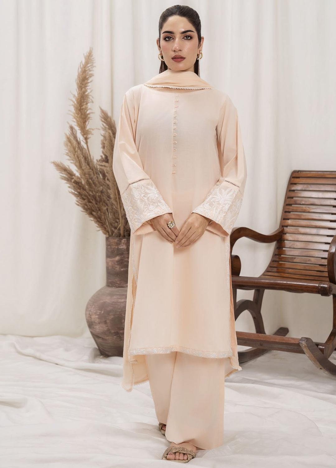 HEM Pret Embroidered Lawn 3 Piece Suit Pudding